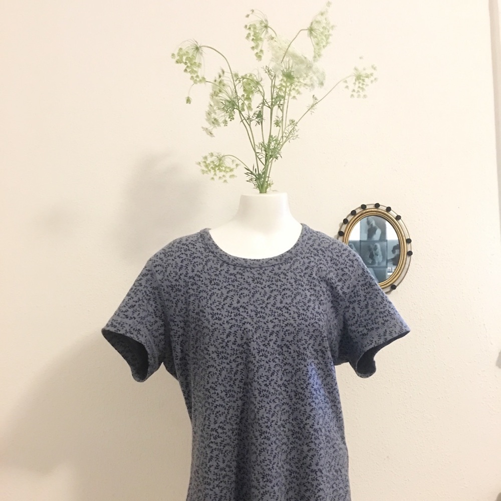 Blue floral tee